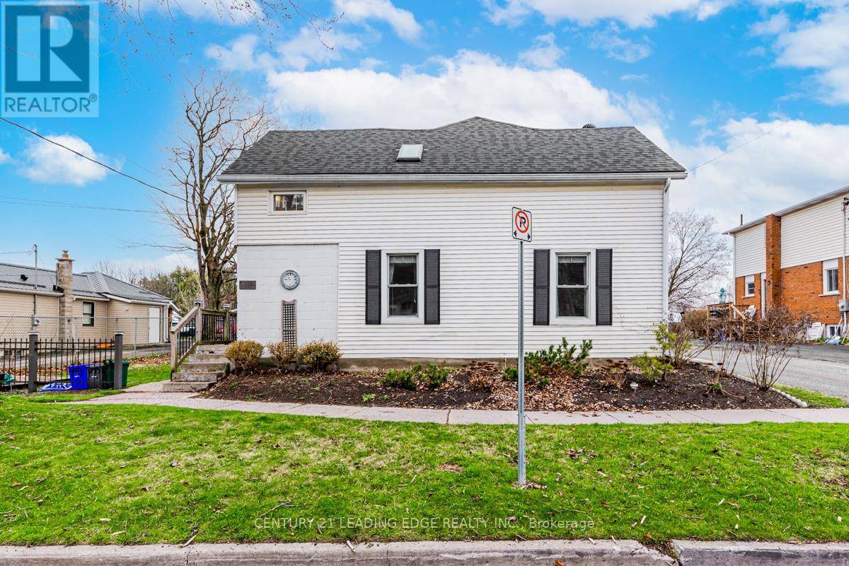 Cobourg, ON K9A4E4,433 COTTESMORE AVENUE W
