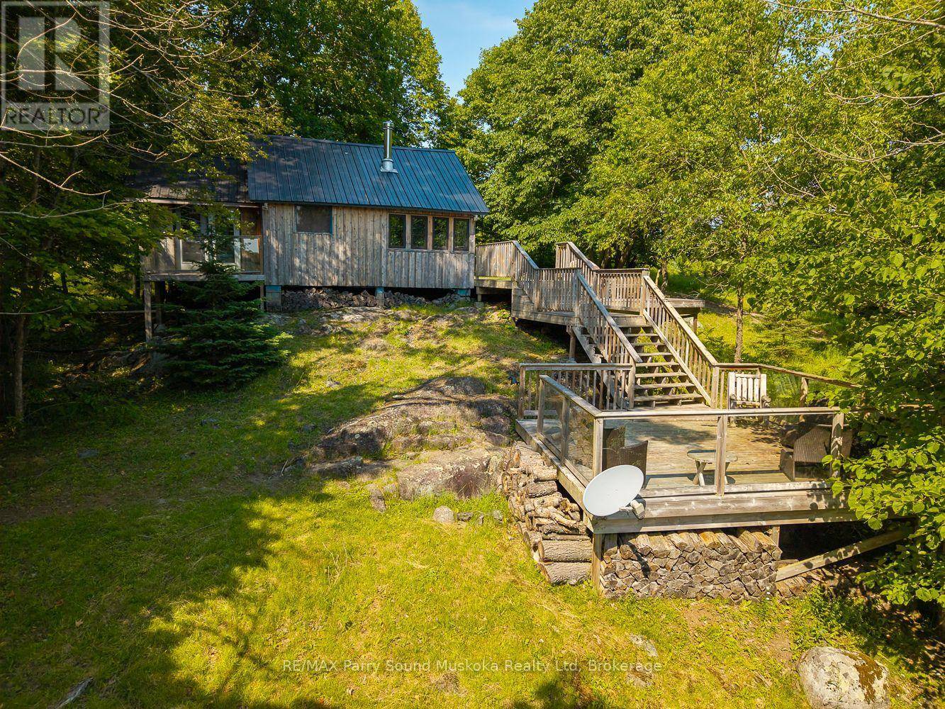 Whitestone (hagerman), ON P0A1G0,274 CHUR LEE ROAD