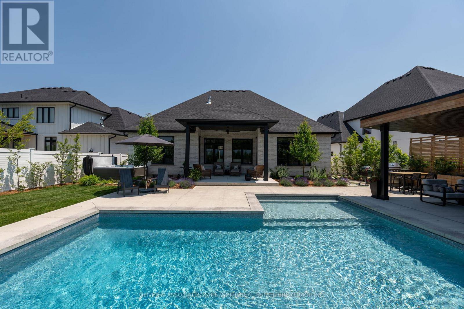 London South (south A), ON N6K0K9,2514 KAINS ROAD