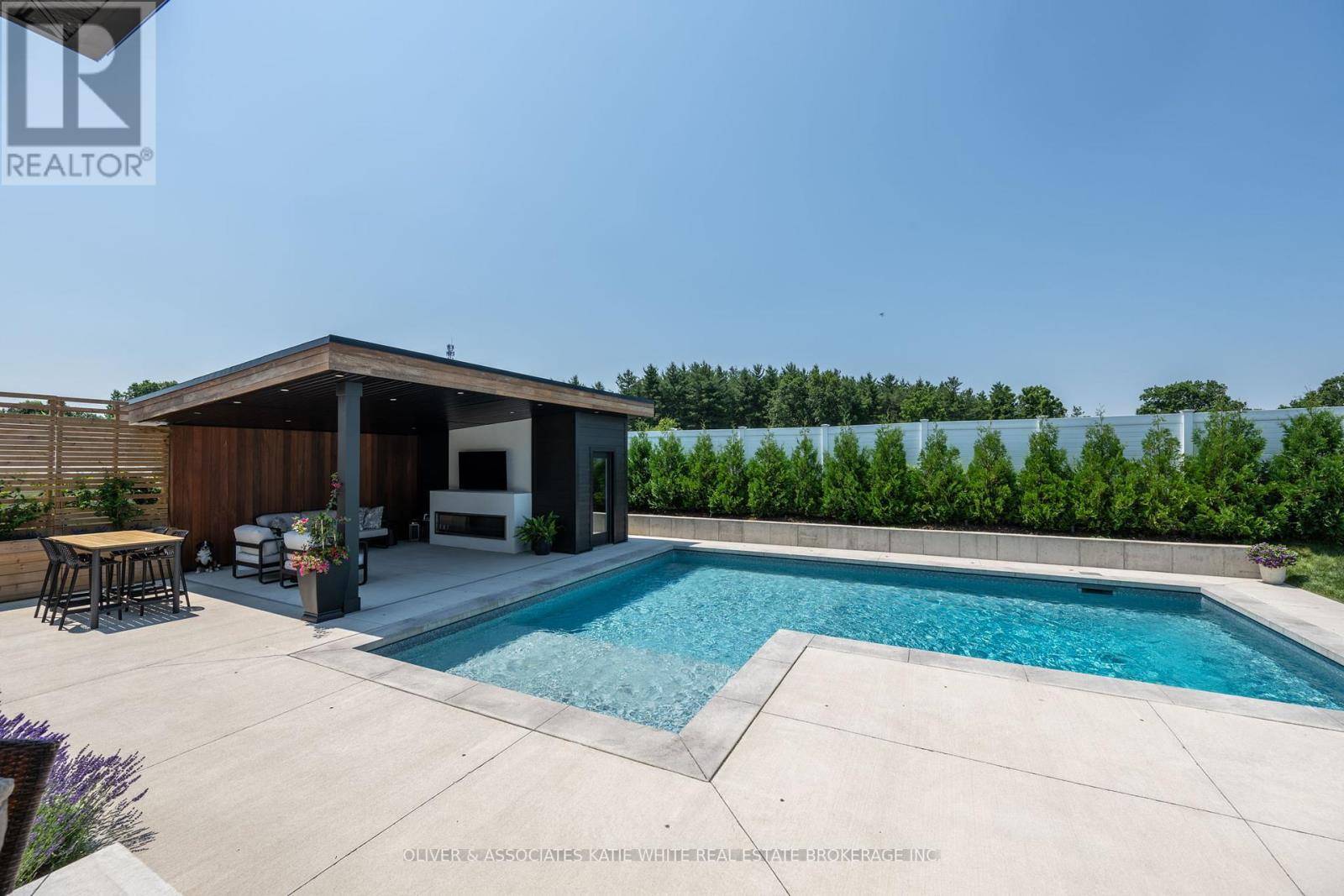 London South (south B), ON N6K0K9,2514 KAINS ROAD