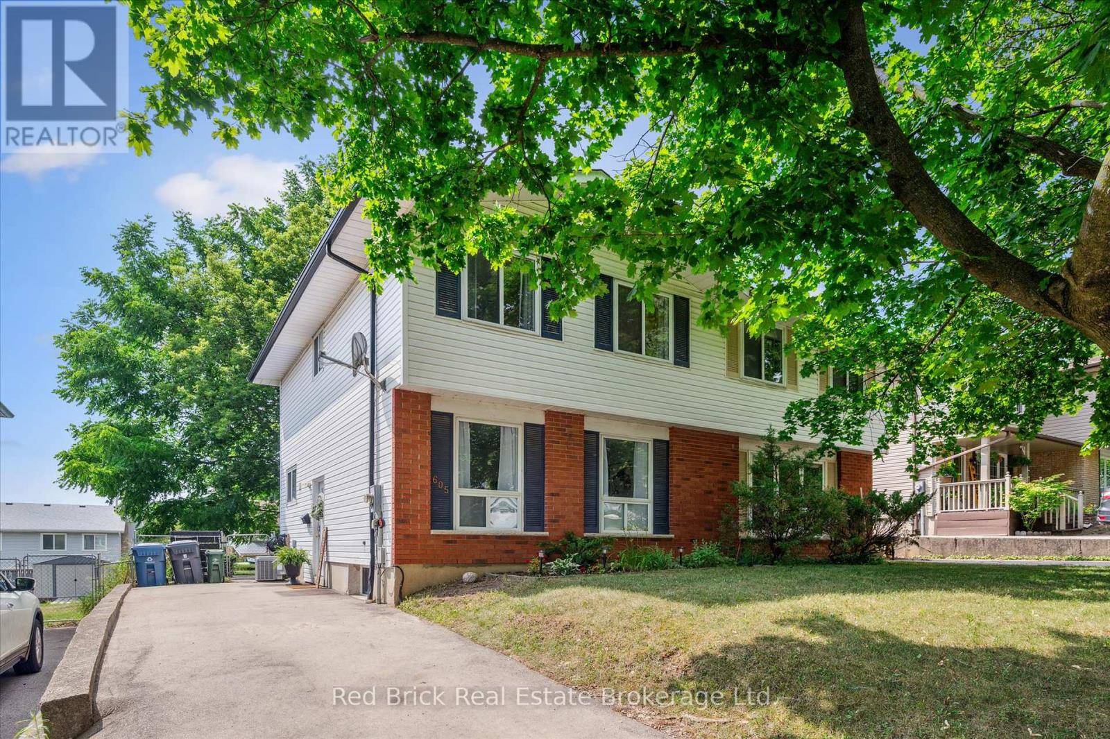 Guelph (willow West/sugarbush/west Acres), ON N1H7J8,605 WILLOW ROAD