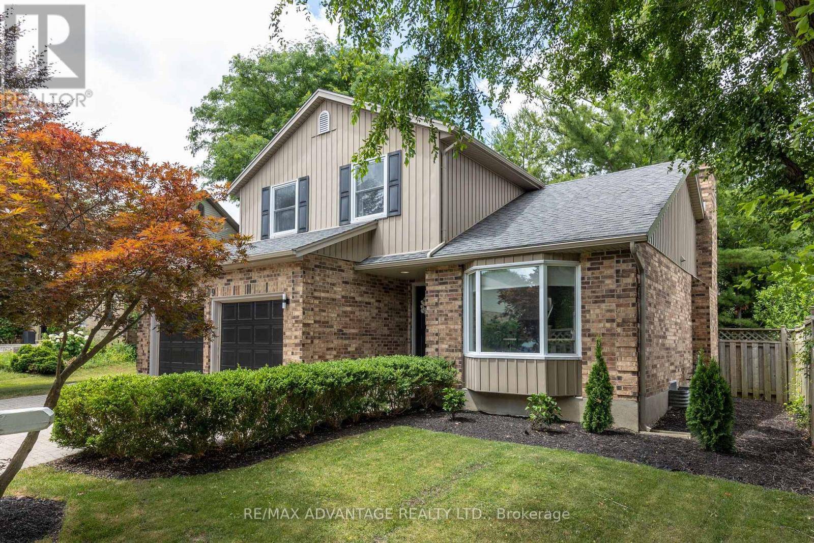 London North (north B), ON N5X2Y2,1809 PHILLBROOK DRIVE