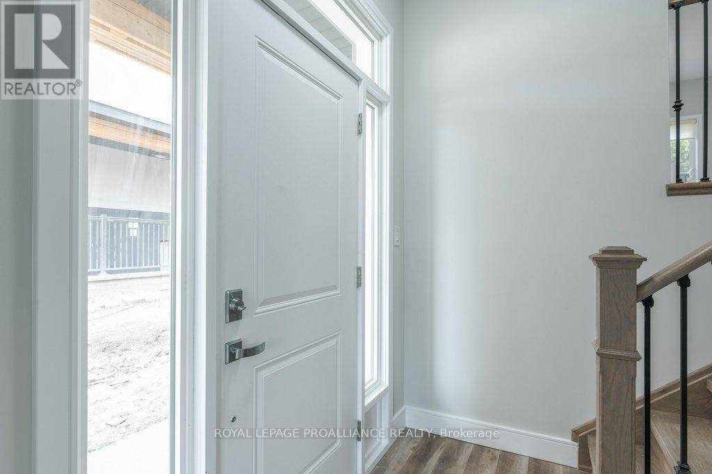 Peterborough West (south), ON K9K2R7,550 Northwest Brealey DR #26