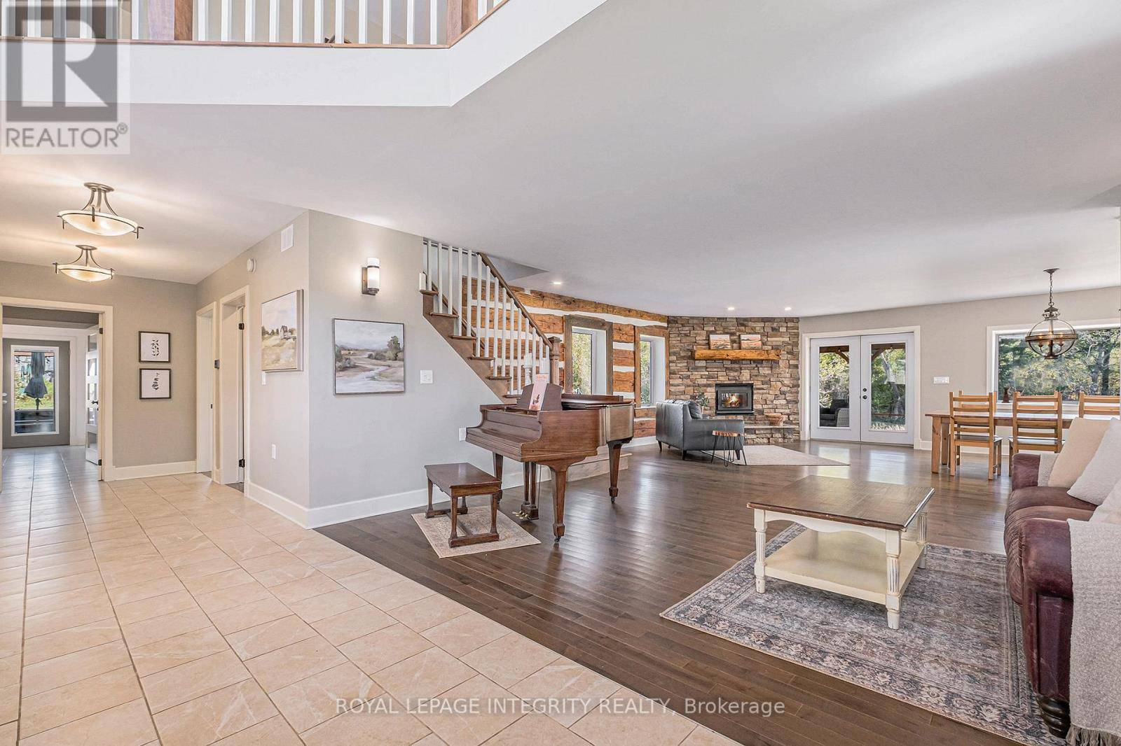 Ottawa, ON K0A2H0,6548 CARP ROAD