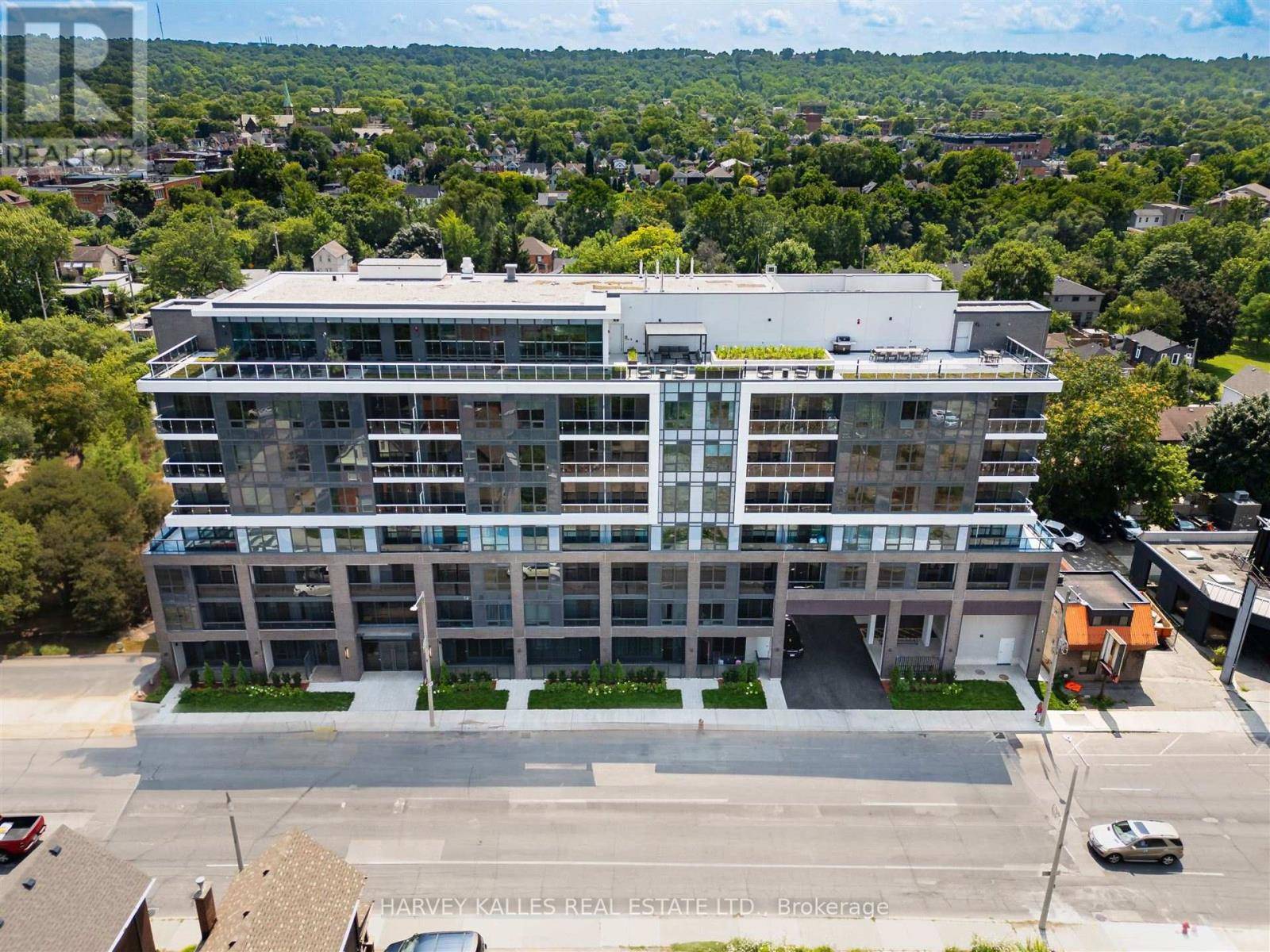 Hamilton (kirkendall), ON L8P0C9,415 Main ST #517