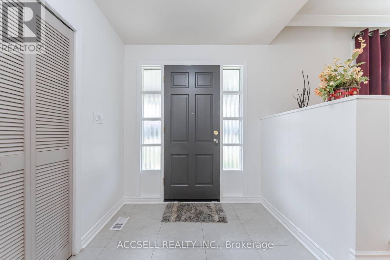 St. Catharines (lakeshore), ON L2N3M9,4 TANNER CIRCLE