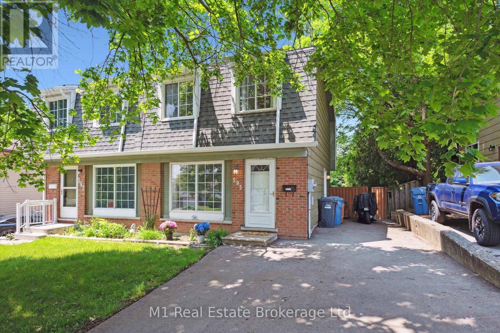 Guelph (willow West/sugarbush/west Acres), ON N1H7J8,595 WILLOW ROAD