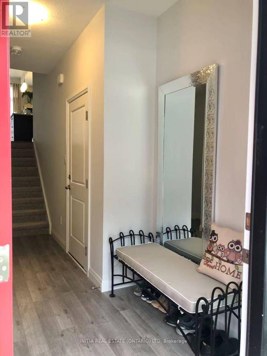 London North (north B), ON N5X0N6,819 Kleinburg DR #8