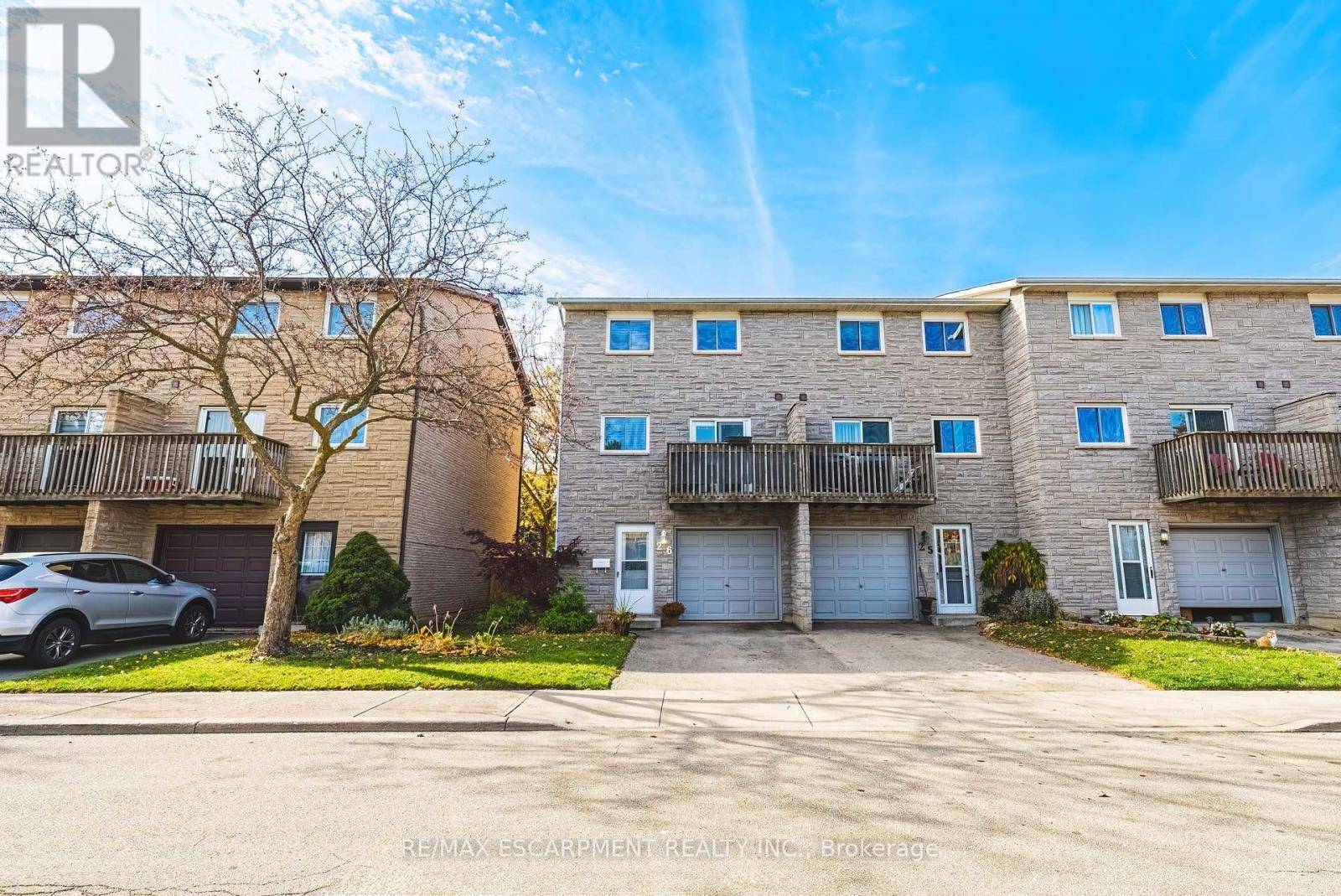 Hamilton (stoney Creek Mountain), ON L8J2N4,1155 Paramount DR #26