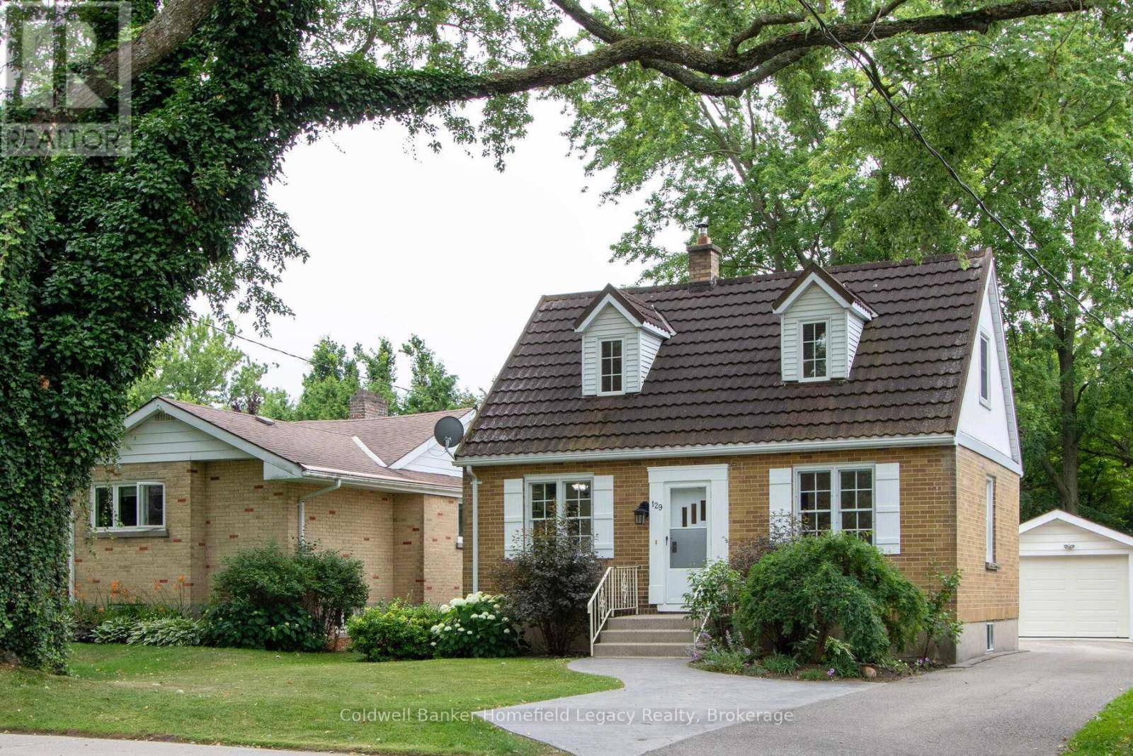 Stratford, ON N5A5Z3,129 BRITANNIA STREET