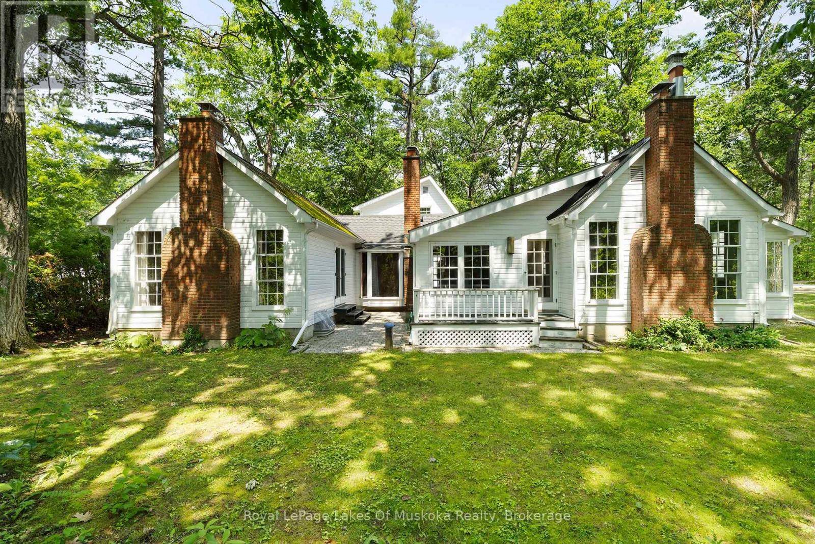 Kawartha Lakes (fenelon), ON K0M1N0,23 FIRST STREET