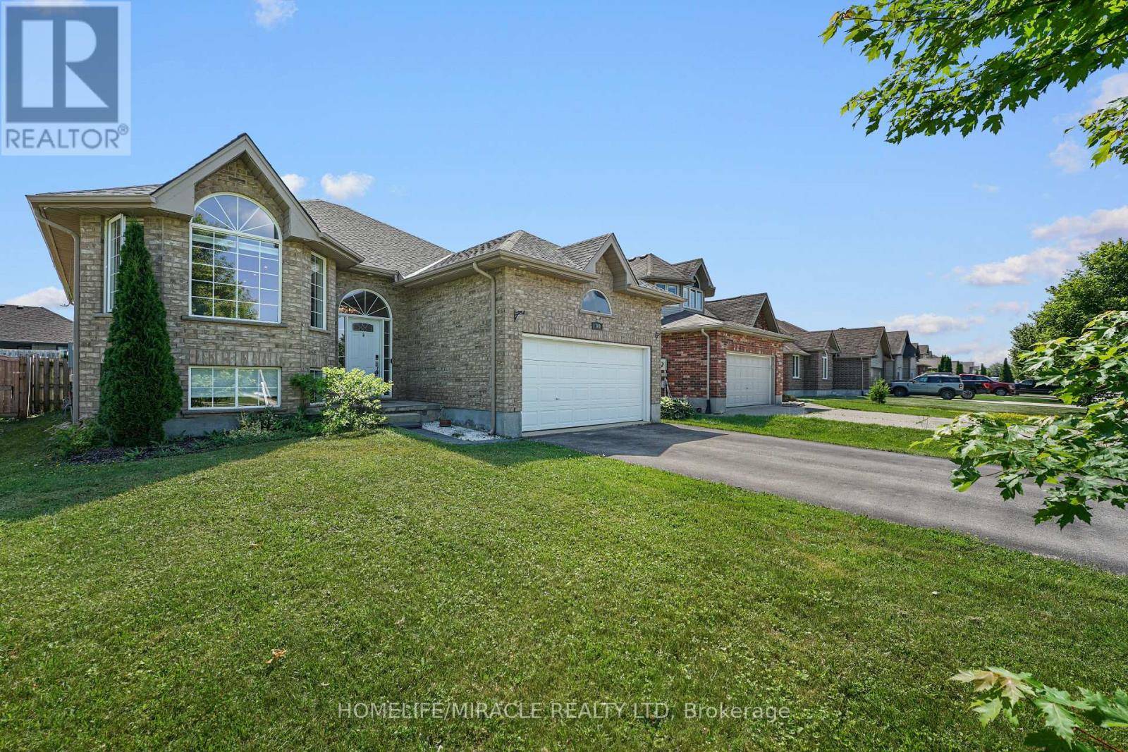 Wellington North (arthur), ON N0G1A0,149 SCHMIDT DRIVE