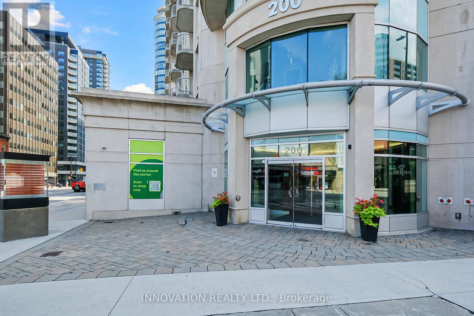 Ottawa, ON K1N5Y1,200 Rideau ST #906
