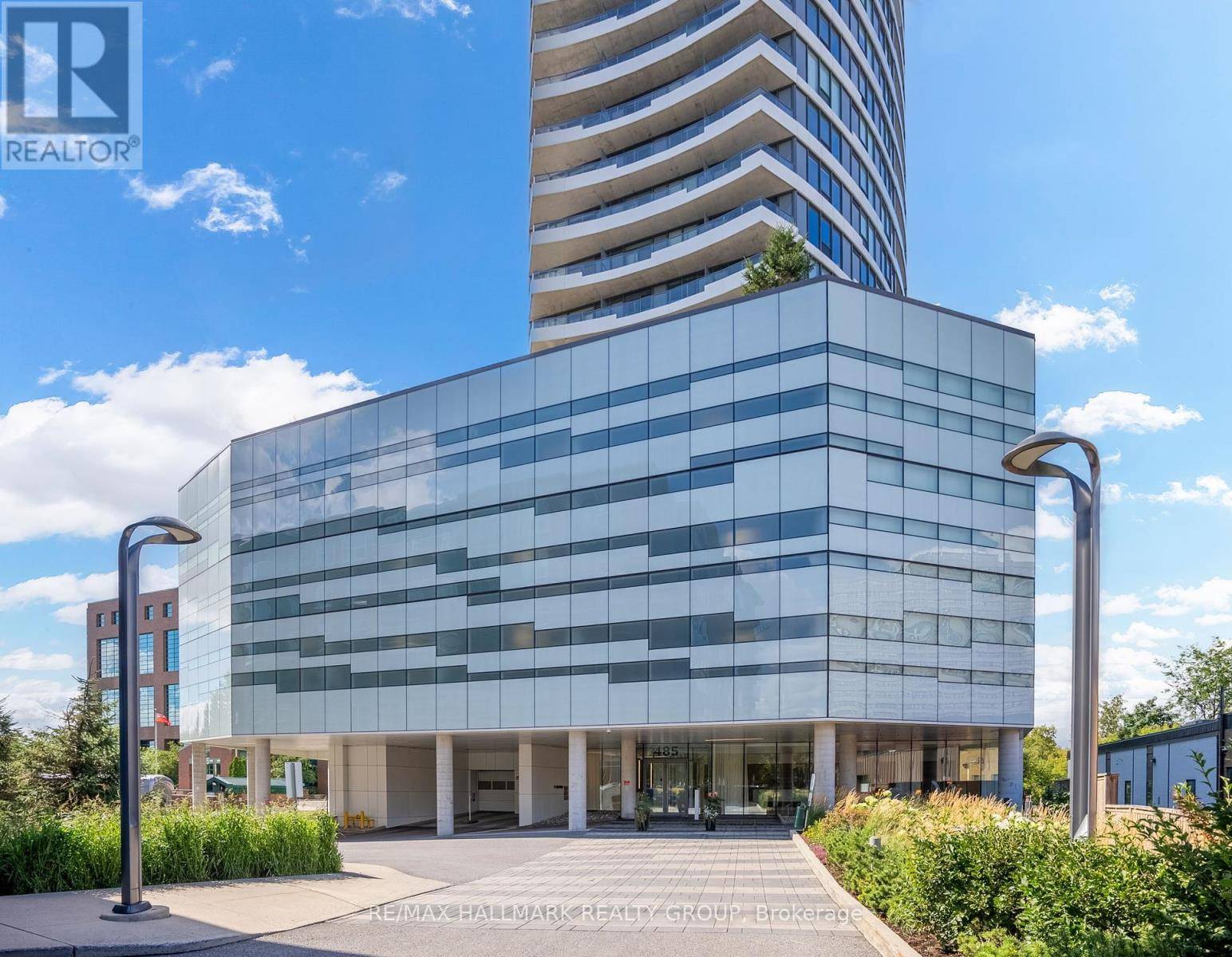 Ottawa, ON K2A3W9,485 Richmond RD #1906