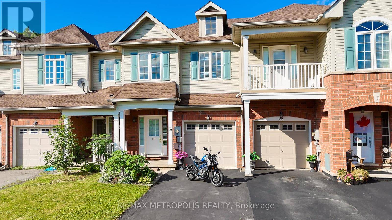 St. Catharines (e. Chester), ON L2P0A5,58 CHLOE STREET