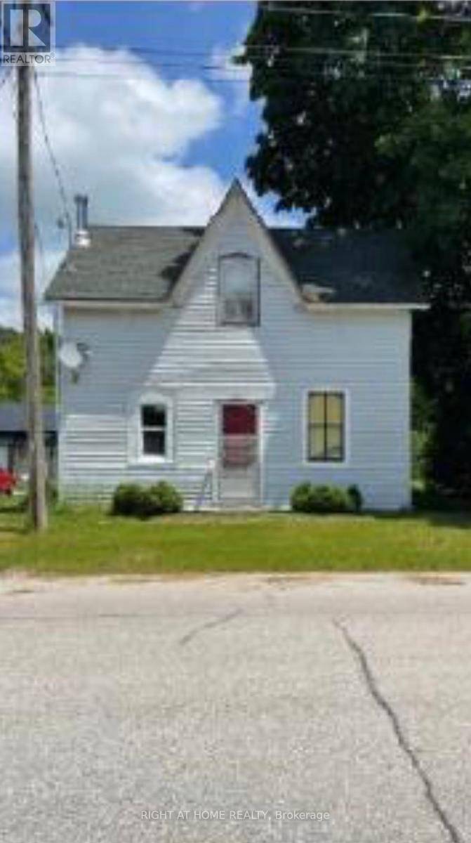 Chatsworth, ON N0H1K0,136177 CONCESSION 8