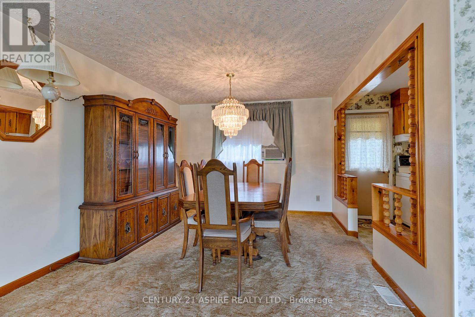 Petawawa, ON K8H2Y9,18 BIESENTHAL ROAD