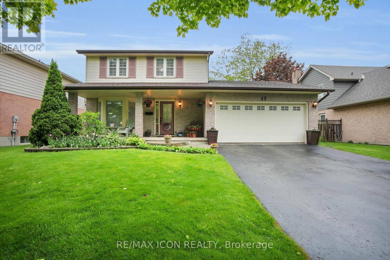 London South (south K), ON N6K3Y9,45 WHISPERWOOD CRESCENT