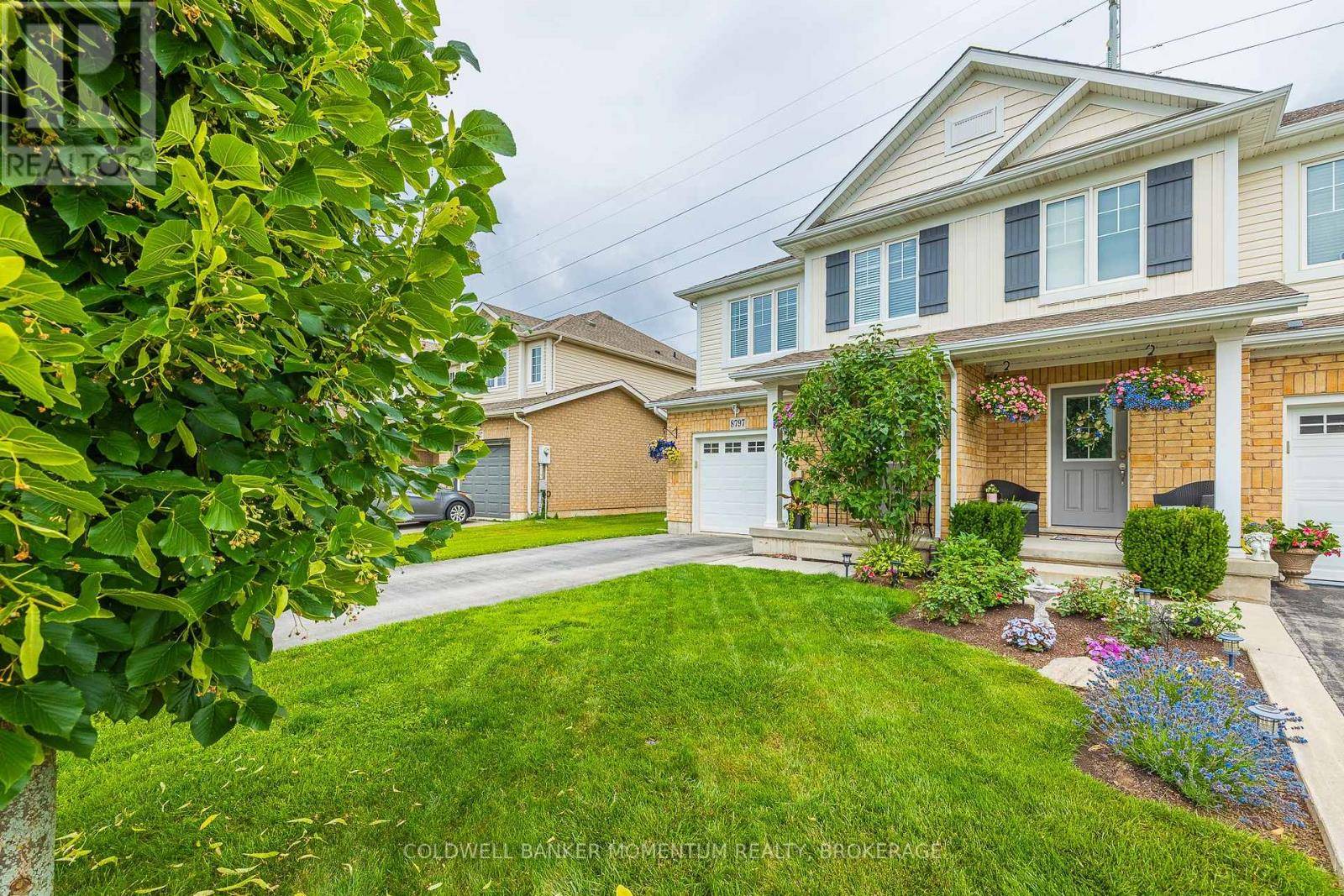Niagara Falls (forestview), ON L2H0B1,8797 SILVERSTAR COURT