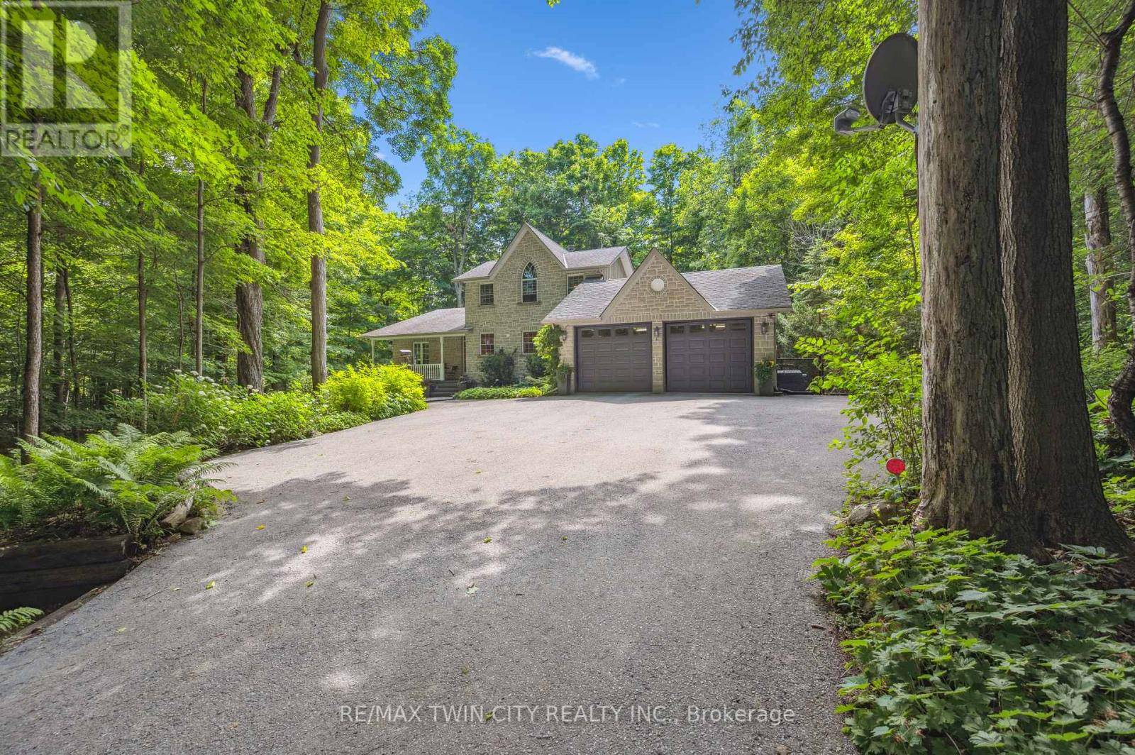 Puslinch, ON L0P1J0,4436 CONCESSION ROAD 11 ROAD