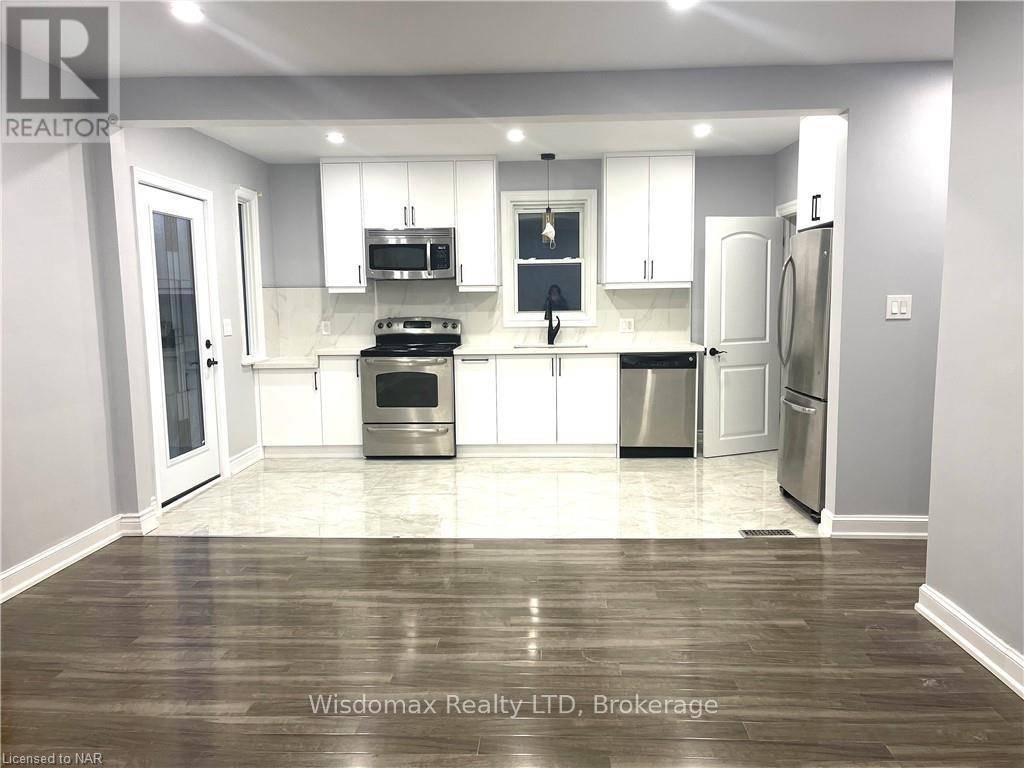 St. Catharines (port Dalhousie), ON L2N4E4,15 PHILPARK ROAD
