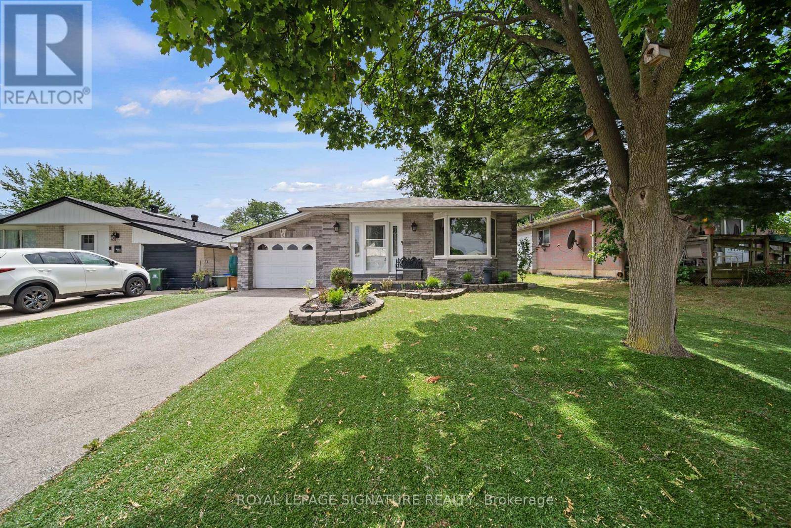 Hamilton (quinndale), ON L8W1G1,40 QUEENSLEA DRIVE