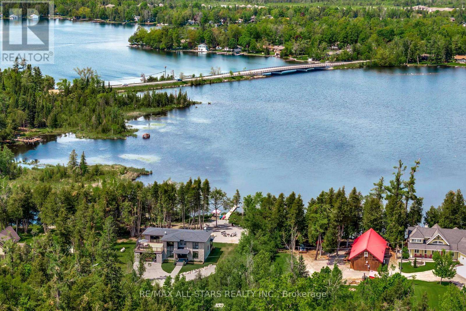 Kawartha Lakes (bobcaygeon), ON K0M1A0,15 BERRY LANE