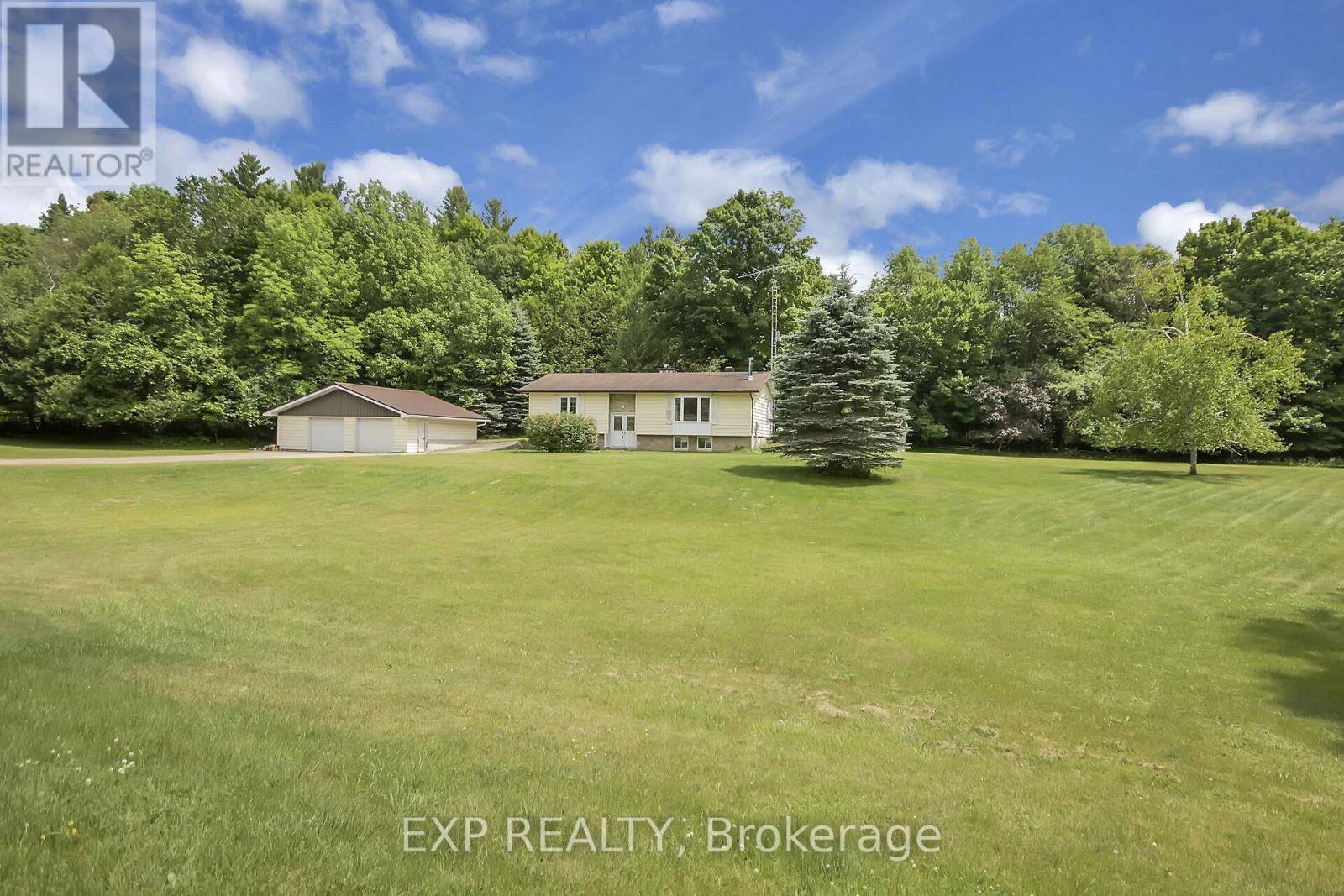 Lanark Highlands, ON K0G1K0,182 ROBERTSON DRIVE