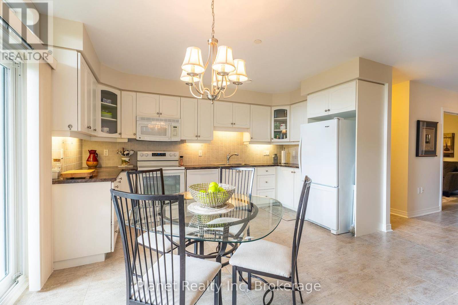 Guelph (village By The Arboretum), ON N1G5K8,65 Bayberry DR #208