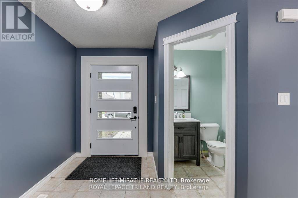 London North (north I), ON N6G5K3,770 REEVES AVENUE N