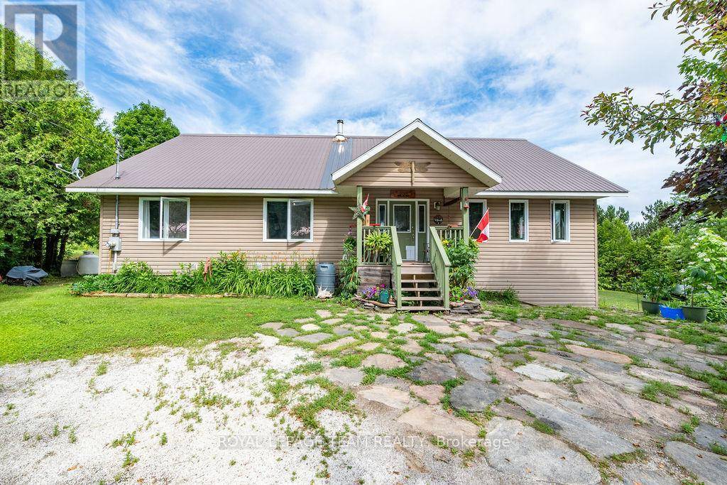 Bonnechere Valley, ON K0J1W0,23 ALGONQUIN ROAD