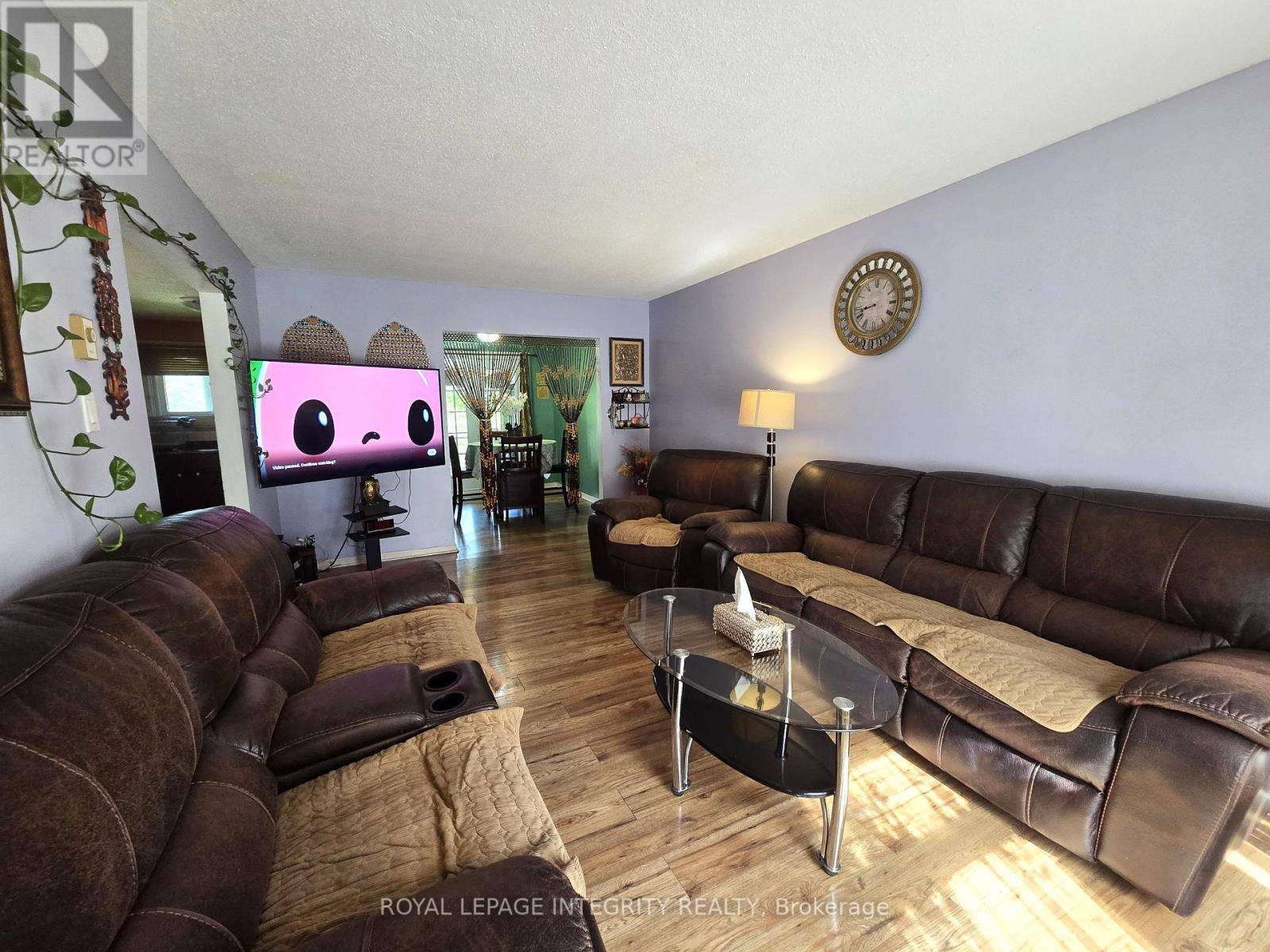 Cornwall, ON K6H6E7,758 GLENGARRY BOULEVARD
