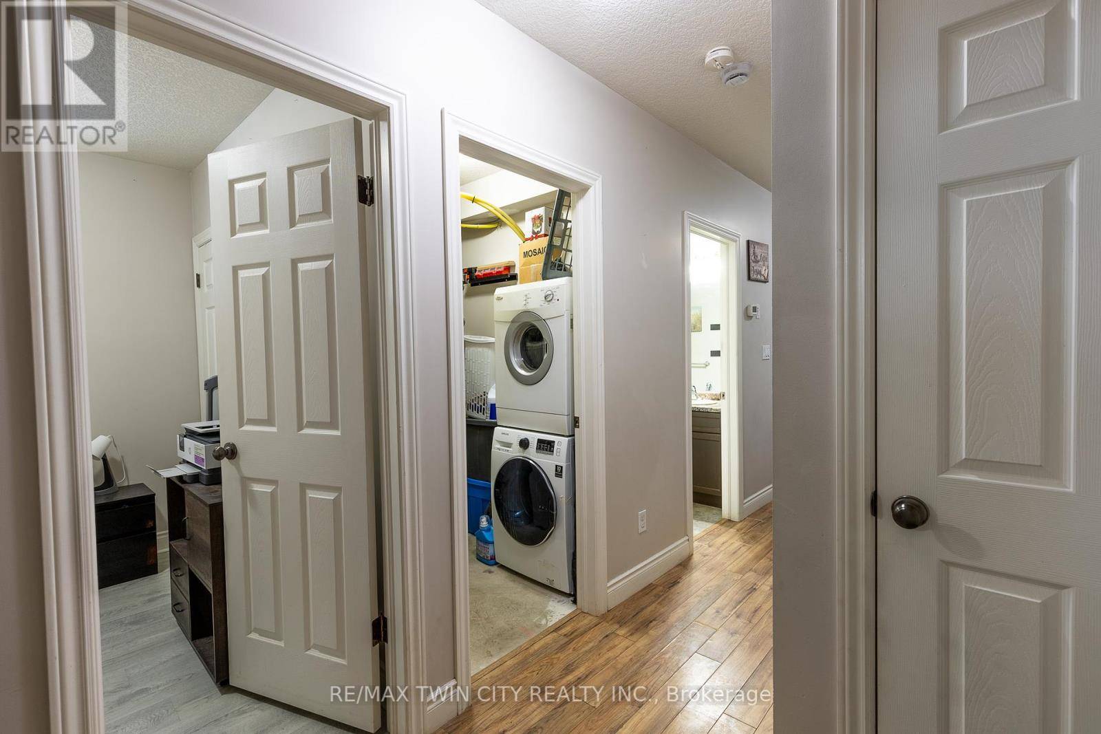 Kitchener, ON N2E0E3,38 Howe DR #6B