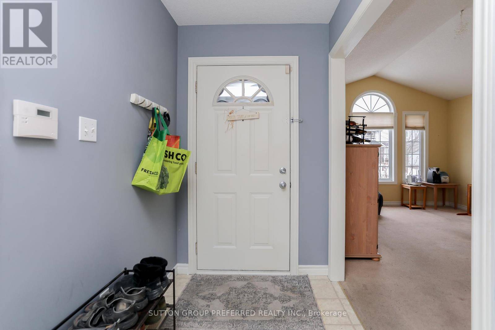 London South (south V), ON N6P1T8,6657 BEATTIE STREET