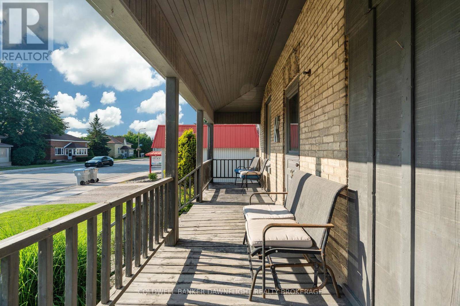 South Huron (exeter), ON N0M1S1,96 MAIN STREET S