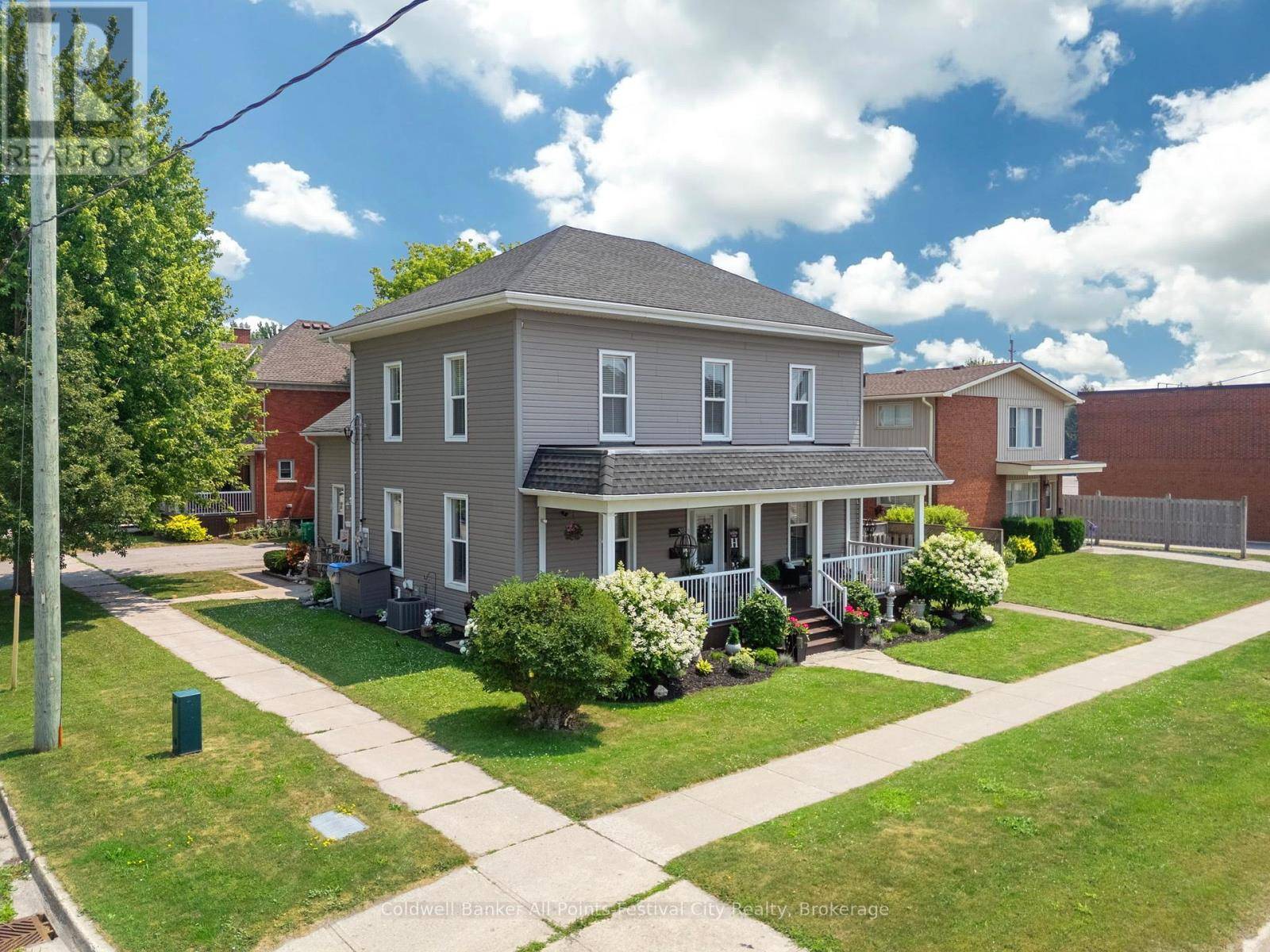 Goderich (goderich (town)), ON N7A3H4,31 VICTORIA STREET S