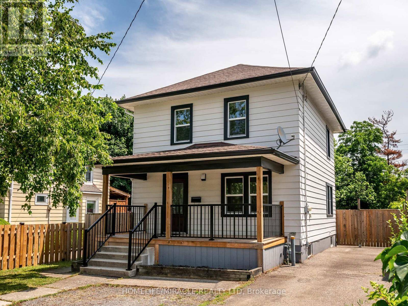 Niagara Falls (downtown), ON L2E4X5,4428 HOMEWOOD AVENUE