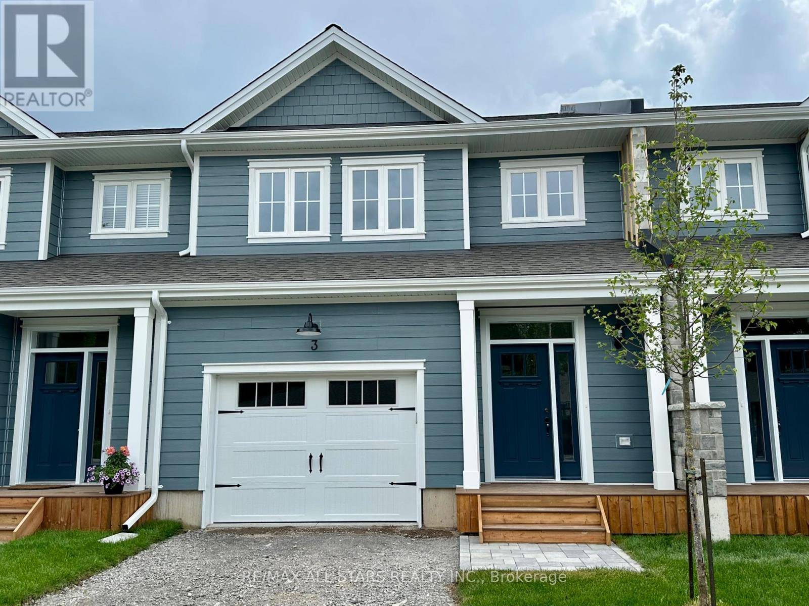Selwyn, ON K0L2H0,21 Hampton LN #6