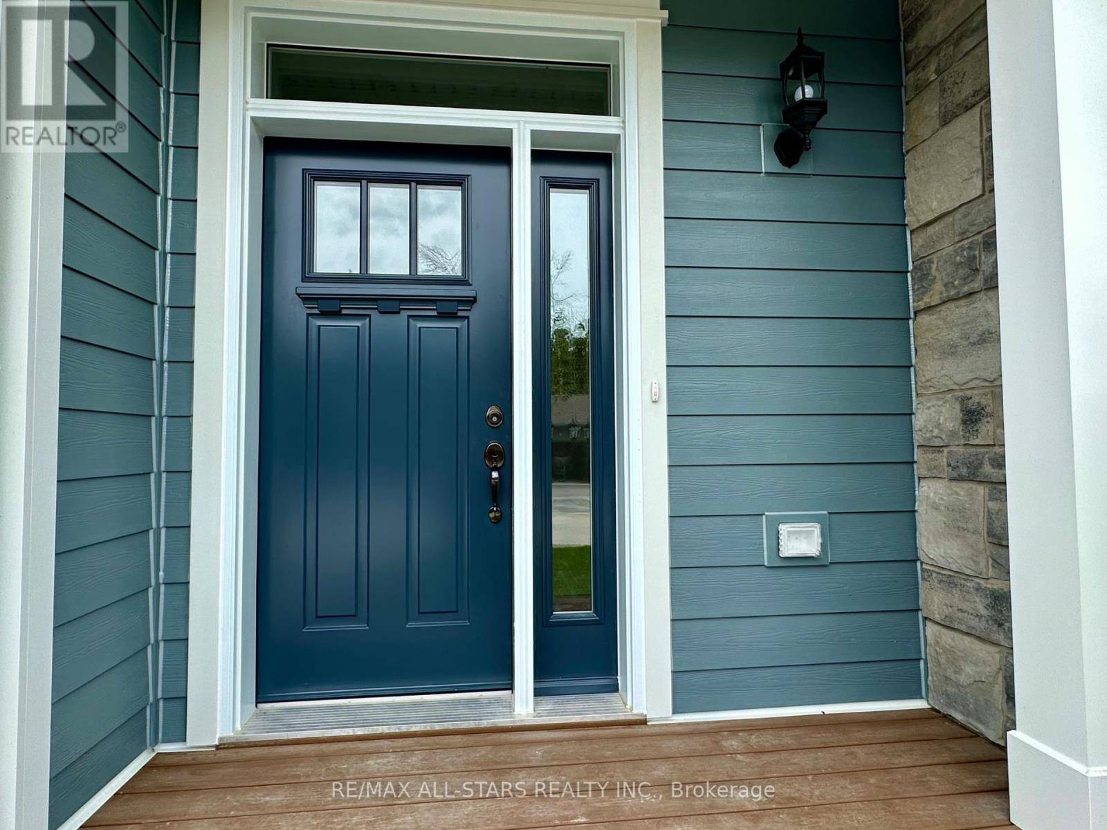 Selwyn, ON K0L2H0,21 Hampton LN #6