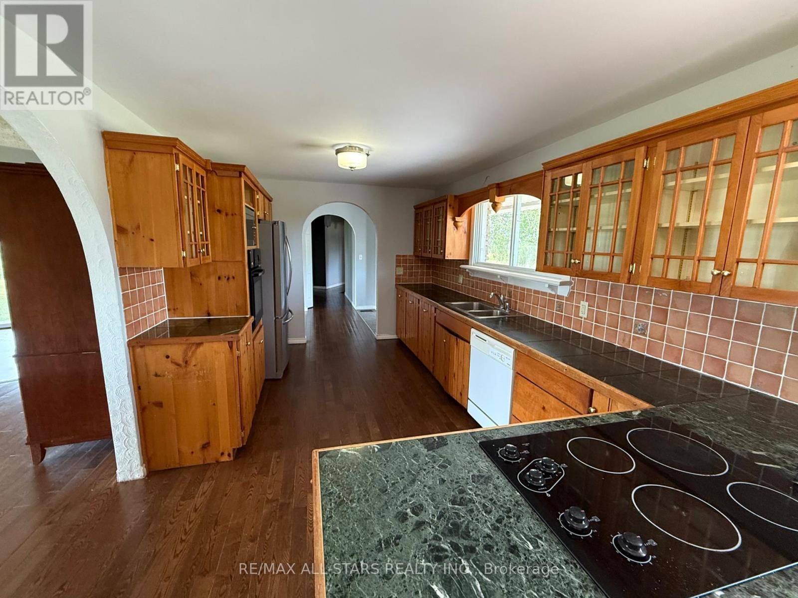 Kawartha Lakes (little Britain), ON K0M2C0,519 ZION ROAD