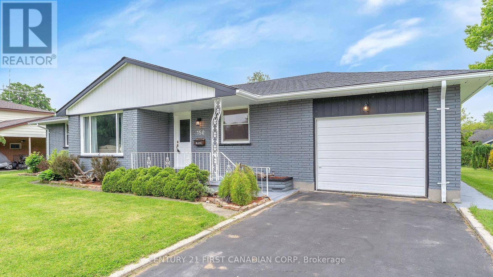 Aylmer, ON N5H2N8,150 RUTHERFORD AVENUE