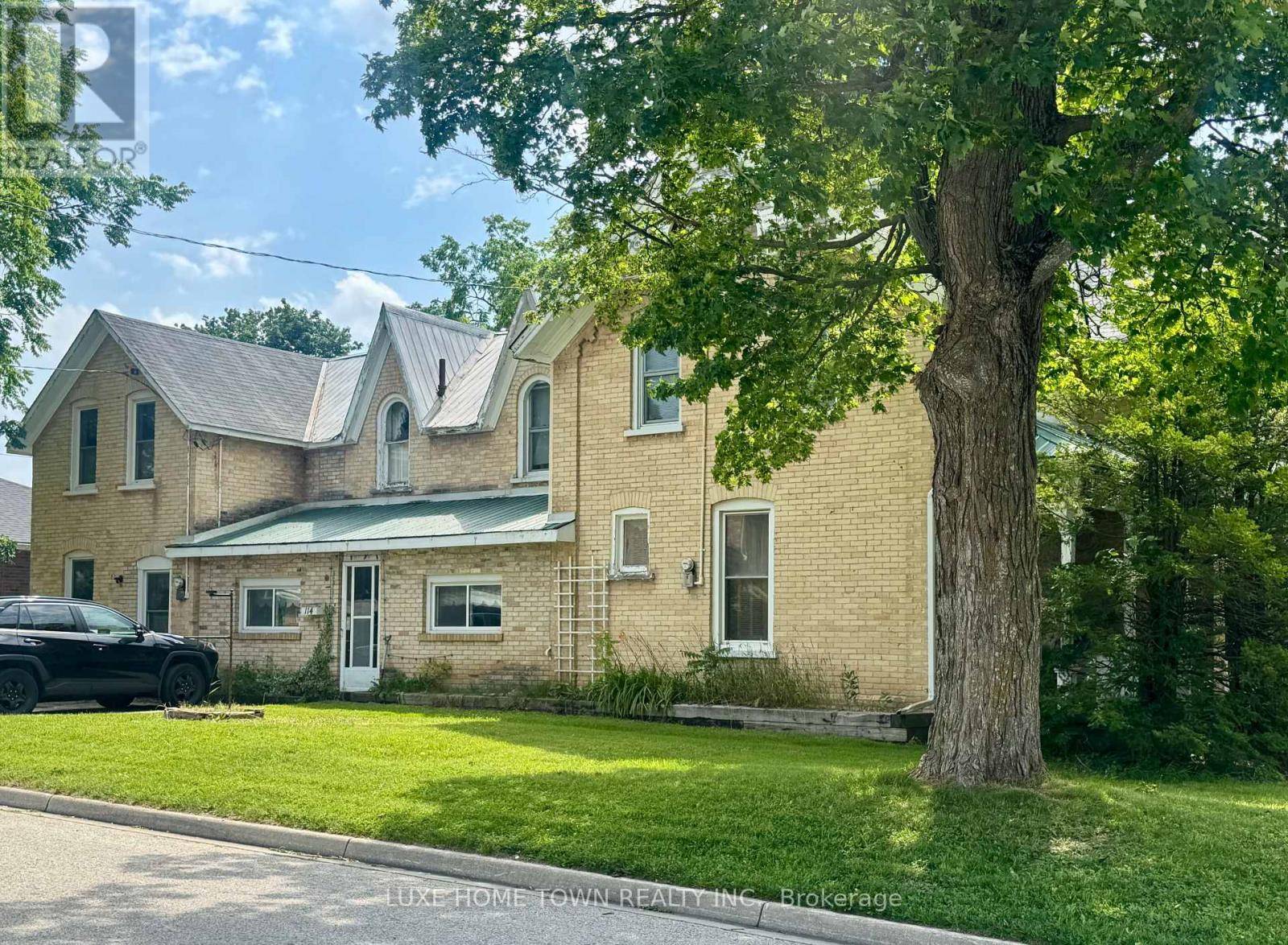 West Grey, ON N0G1R0,114 COUNTESS STREET S