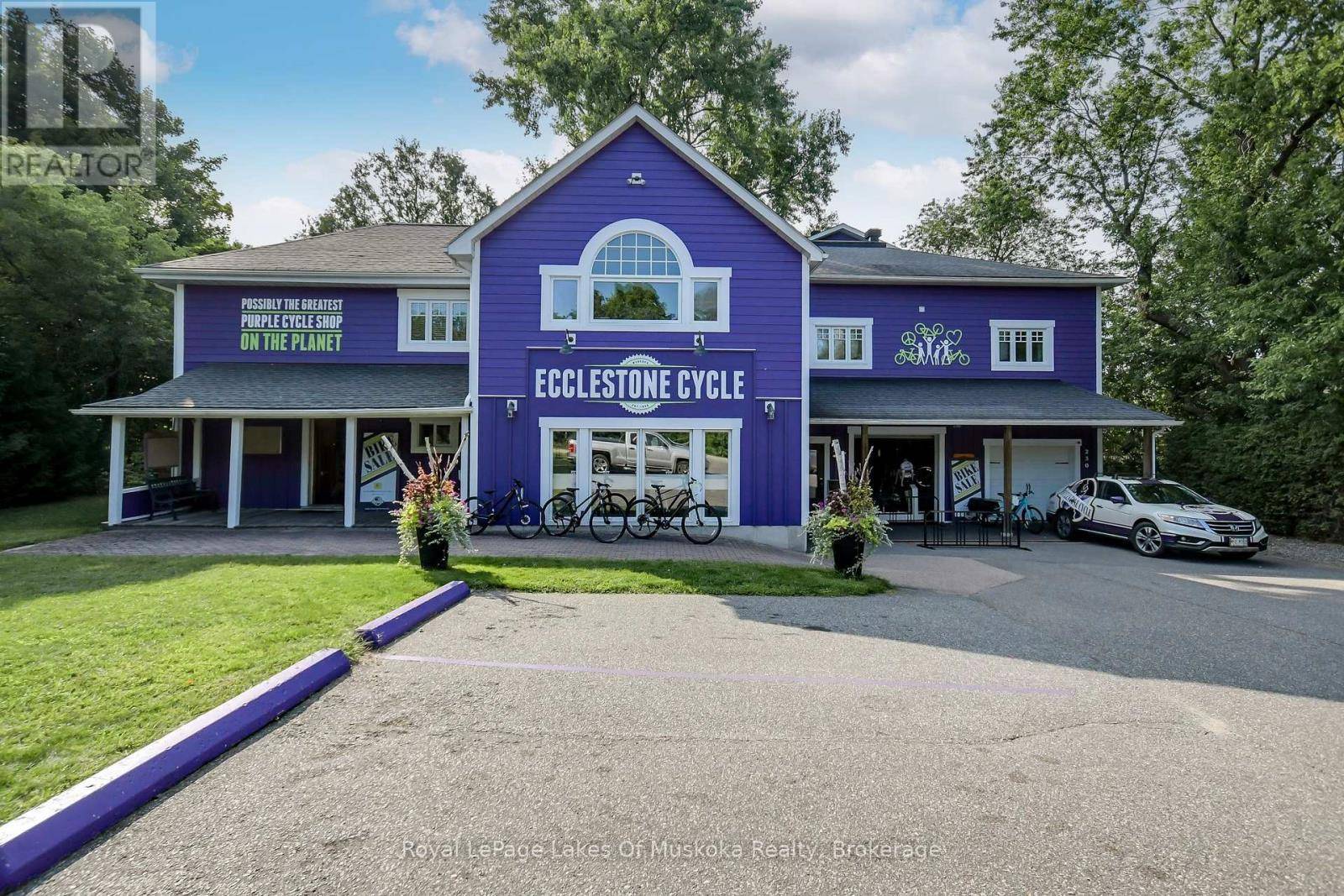 Bracebridge (macaulay), ON P1L1G4,230 ECCLESTONE DRIVE