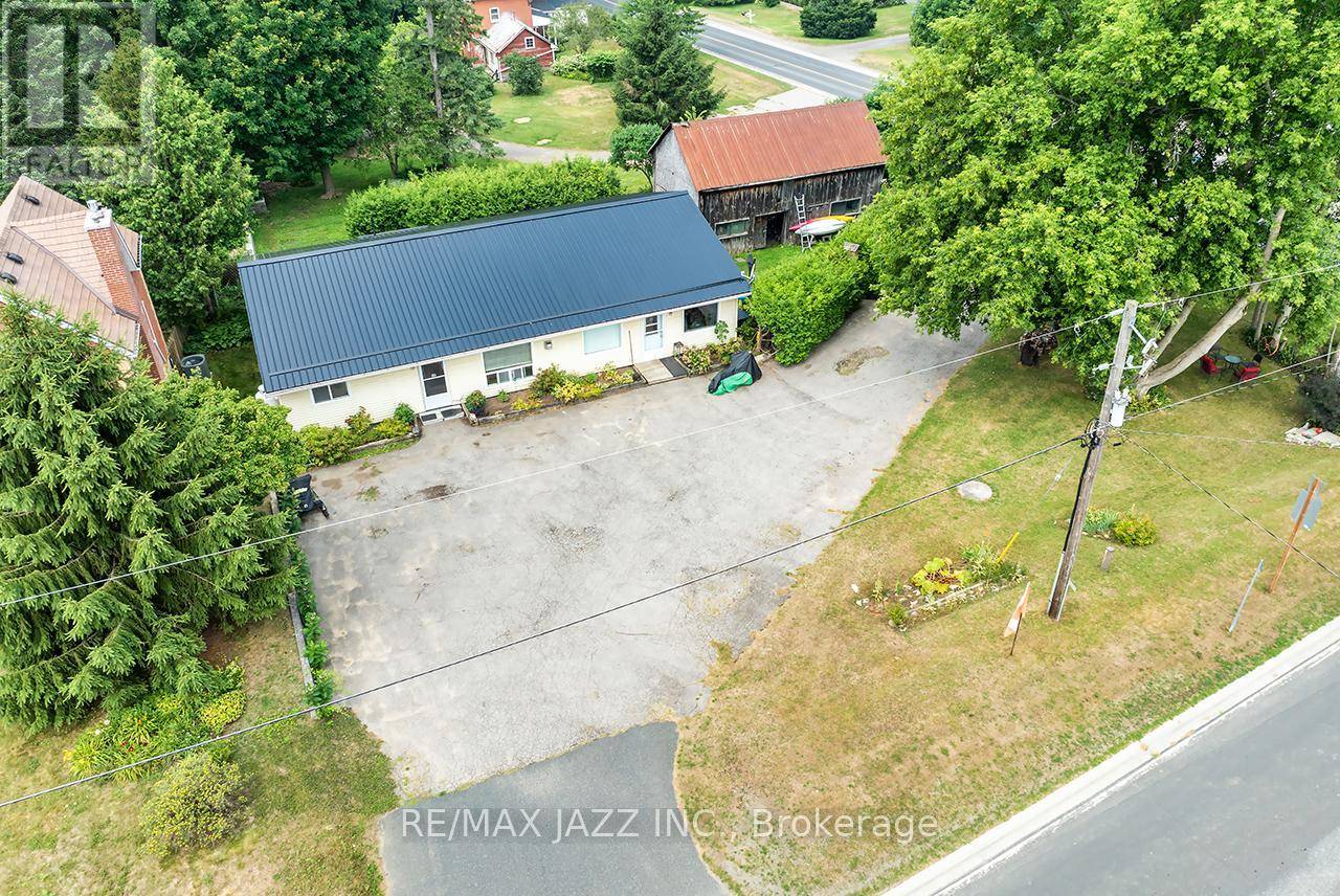 Port Hope, ON L0A1B0,7986 COUNTY RD 65 A&B