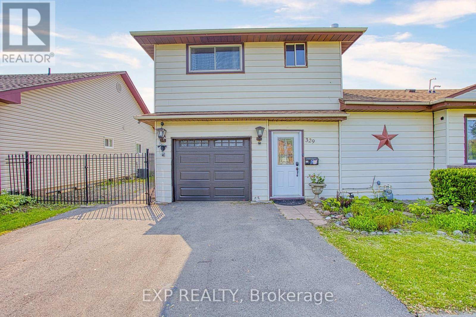Hamilton (stoney Creek Industrial), ON L8E2J3,329 MARGARET AVENUE