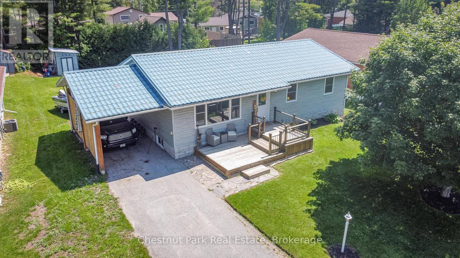 Bracebridge (macaulay), ON P1L1K8,4 PINEWOOD DRIVE