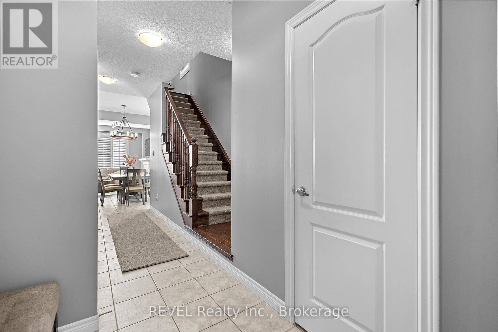 Grimsby (grimsby Beach), ON L3M0E8,380 Lake ST #17