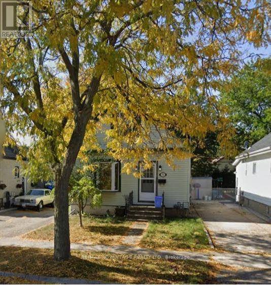 London East (east M), ON N5Z2M5,71 ST JULIEN STREET