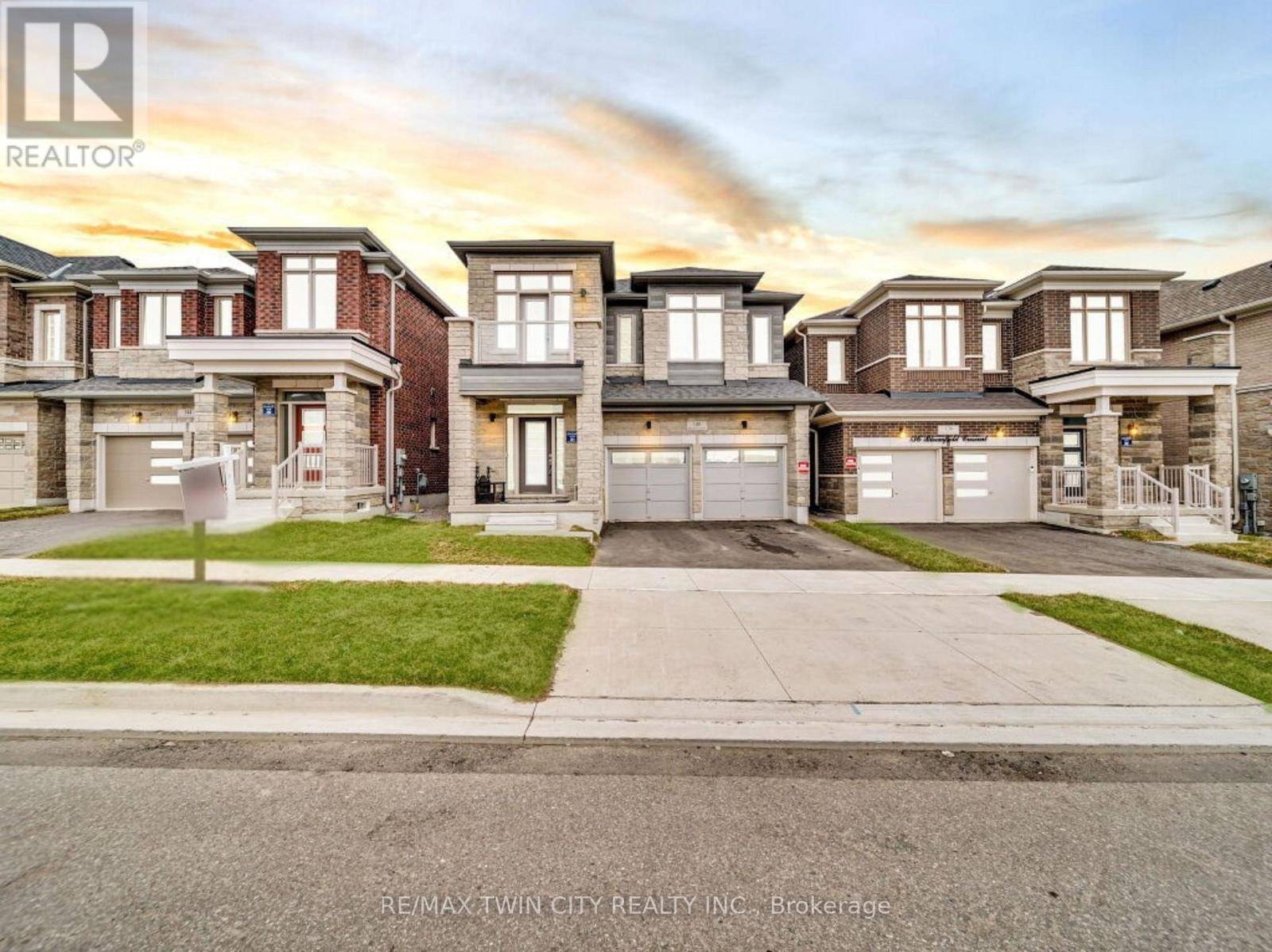 Cambridge, ON N1R5S2,140 BLOOMFIELD CRESCENT