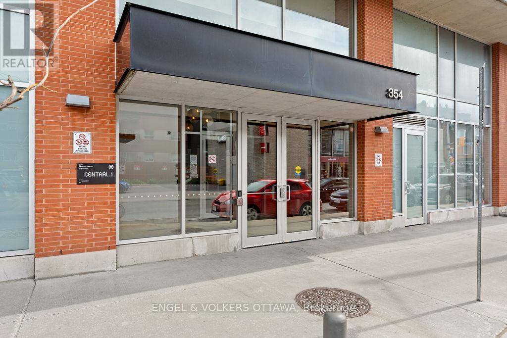 Ottawa, ON K2P0R4,354 GLADSTONE AVE #206